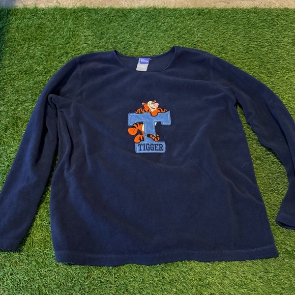 Vintage Disney TiggerNavy Tigger Long Sleeve Sweatshirt - Picture 2 of 7